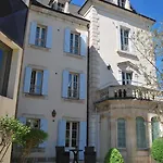 Szálloda Clos La Boetie & 4*