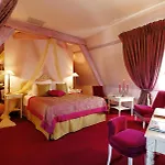 Szálloda Clos La Boetie & 4*