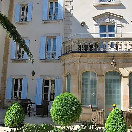 Clos La Boetie &