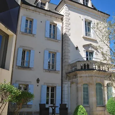 Szálloda Clos La Boetie & 4*