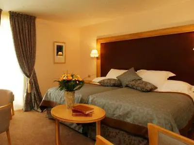 Hotel Clos La Boetie &