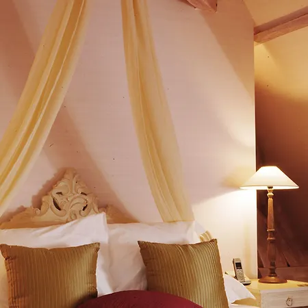 Hotel Clos La Boetie & Sarlat-la-Caneda
