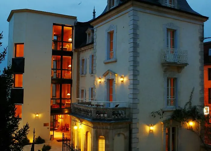 Hotel Clos La Boetie & 4*